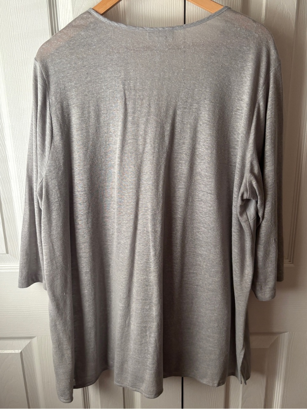 J. Jill Love Linen Gray Mixed Media 100% Linen Pintuck Pleat V-Neck Tunic Top XL - Picture 2 of 7